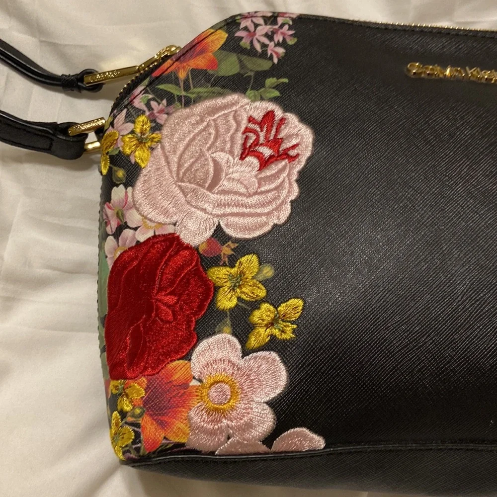 Calvin Klein Black embroidered flowered red pink green cross body, shoulder nice - Picture 5 of 12